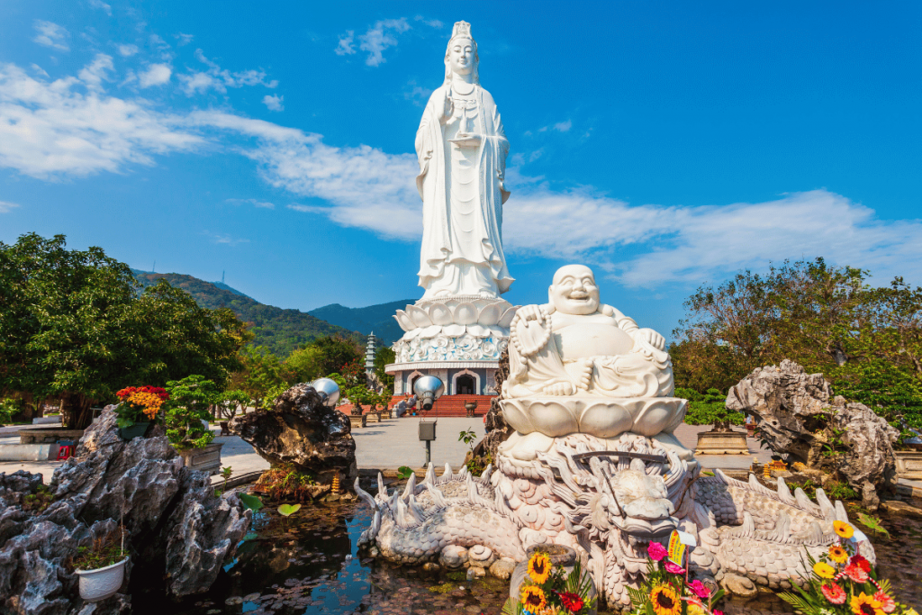 Linh ung pagoda