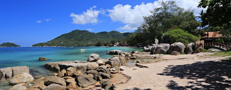 bai-rang-beach-da-nang-the-pristine-beauty-of-son-tra-peninsula